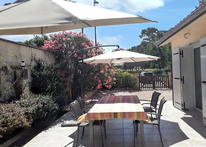 Charmante Maison Avec Jardin à Arcachon, Parfaite Pour 6 Personnes Casa vacanze *