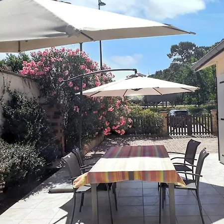 Charmante Maison Avec Jardin A Arcachon, Parfaite Pour 6 Personnes בית נופש *